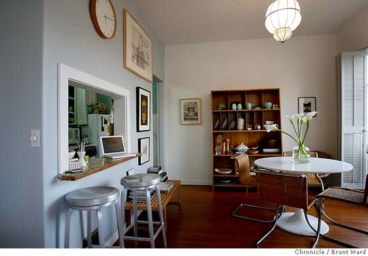 Boho mod / S.F. ad exec's minimal apartment proves a good eye trumps a