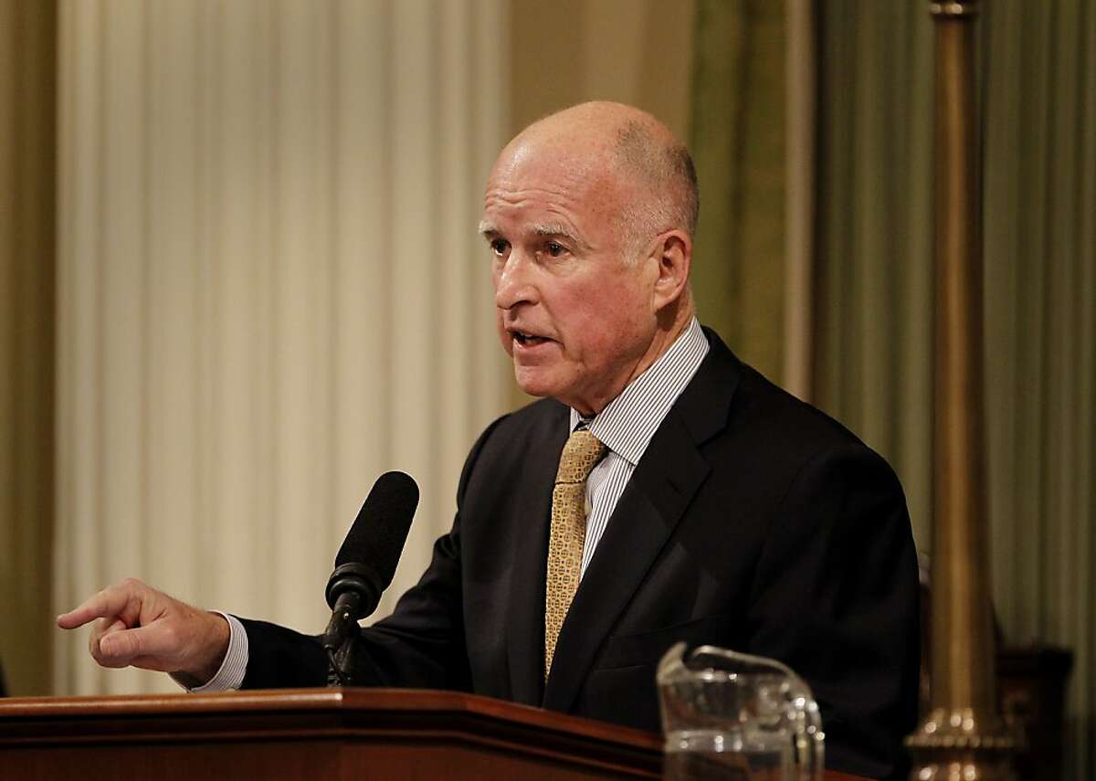 File photo of Governor Edmund G. Brown Jr. on January 18, 2012. California lawmakers have reached a tentative deal with labor groups to increase the state’s minimum wage to $15 an hour over the next six years, sources said Sunday March 27, 2016, a move that could head off a costly fight at the ballot box in November.