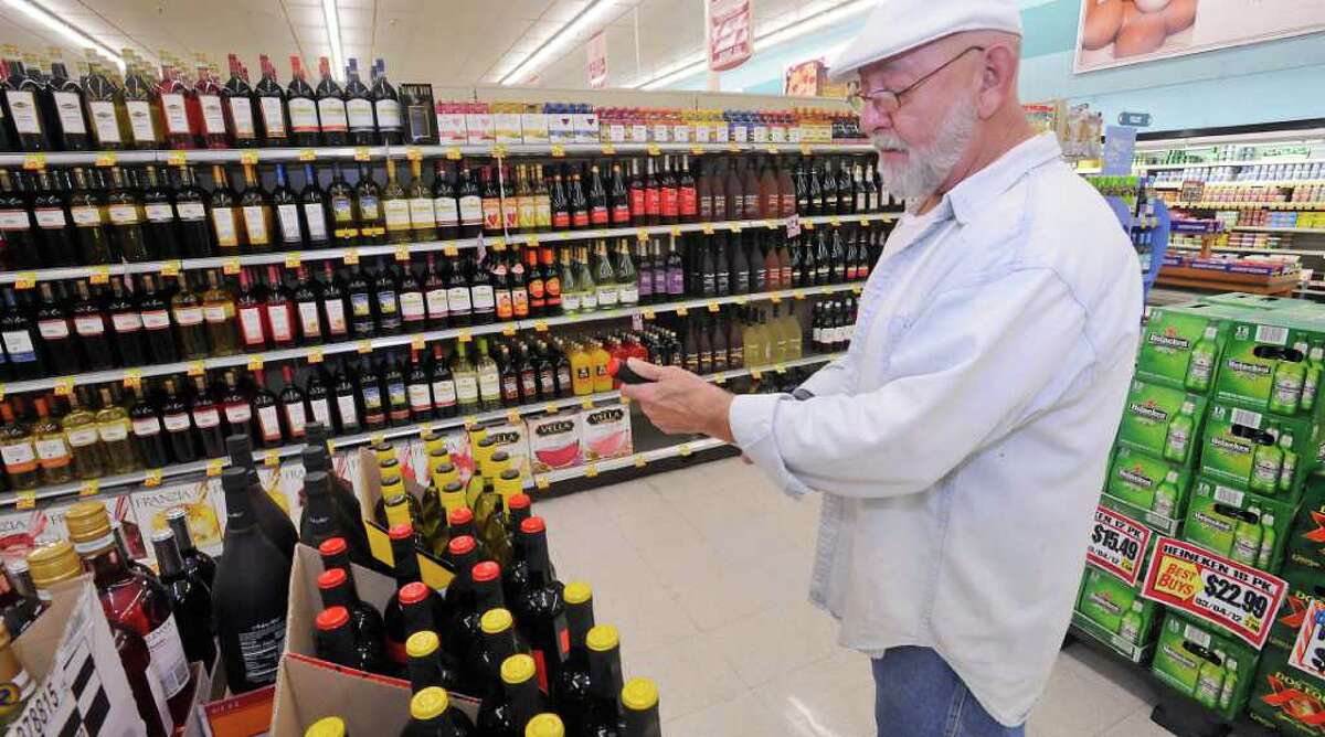 Vidorians call beer, wine sales 'a step forward'