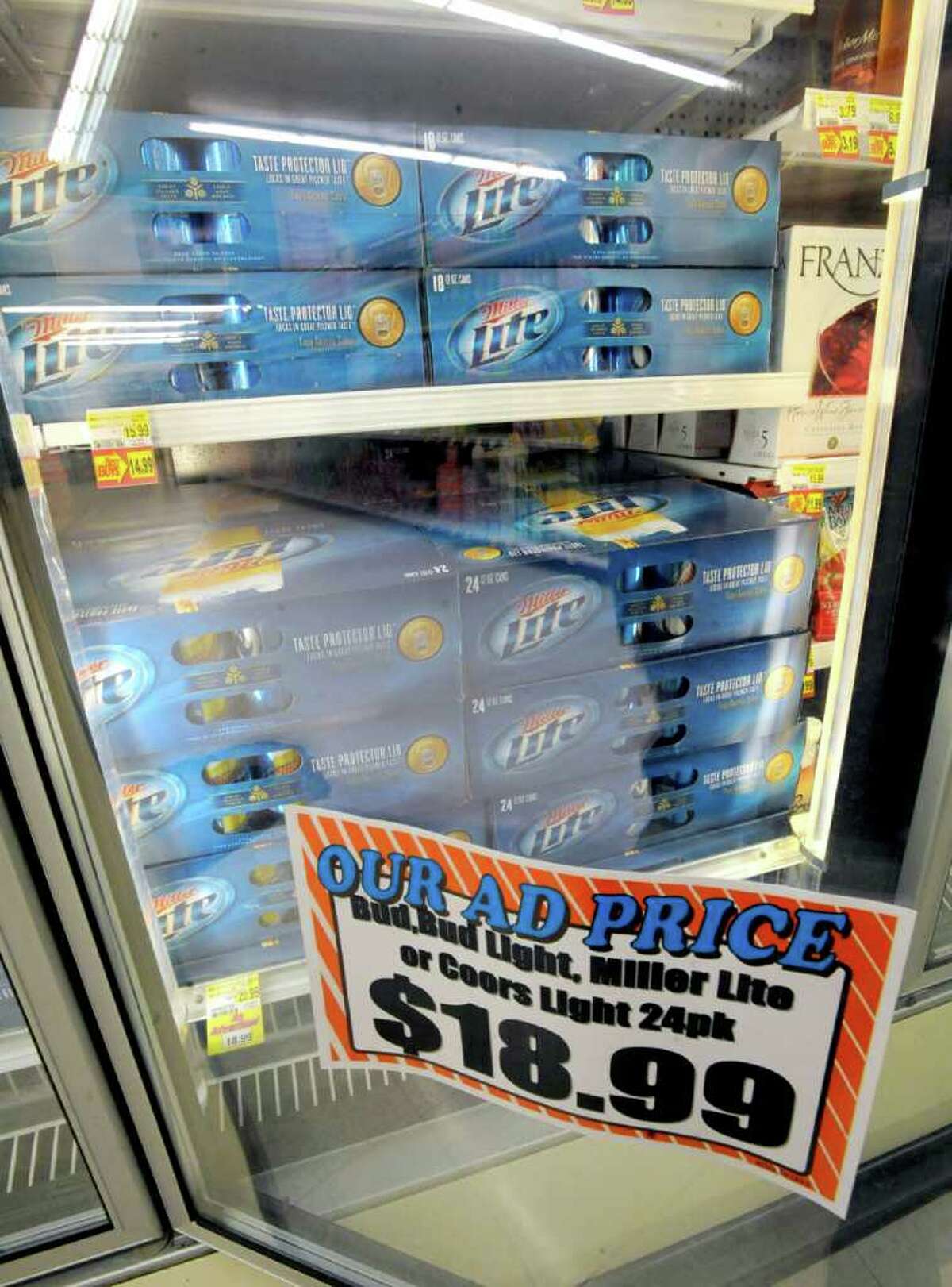 Vidorians call beer, wine sales 'a step forward'