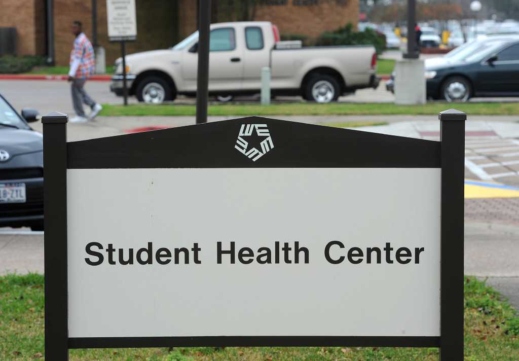 New meningitis requirement could keep some off college campuses