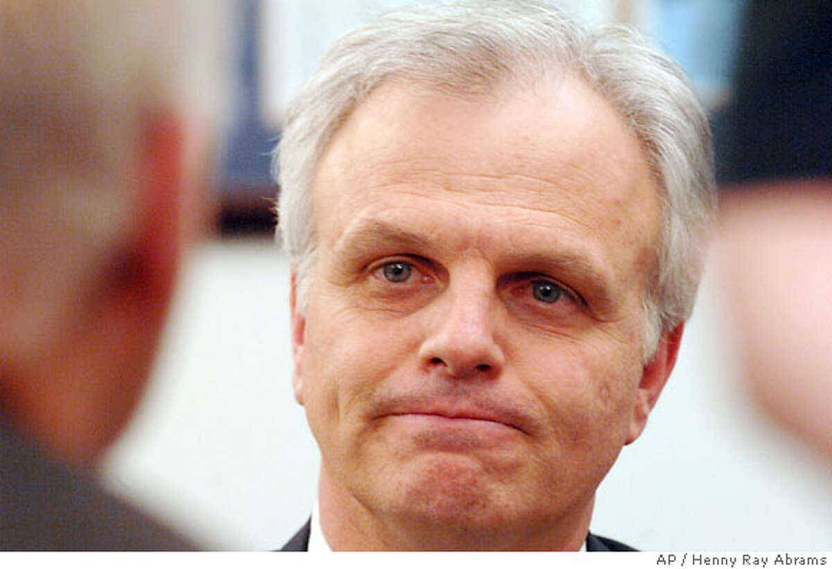 JetBlue Airways founder and chief executive David Neeleman addresses his company's recent problems during an interview at the company headquarters in Queens, New York, Tuesday, Feb. 20., 2007. JetBlue Airways introduced a customer bill of rights that promises vouchers to fliers who experience delays, hoping the move wins back passengers after an operational meltdown damaged its brand and stock price. (AP Photo/Henny Ray Abrams)