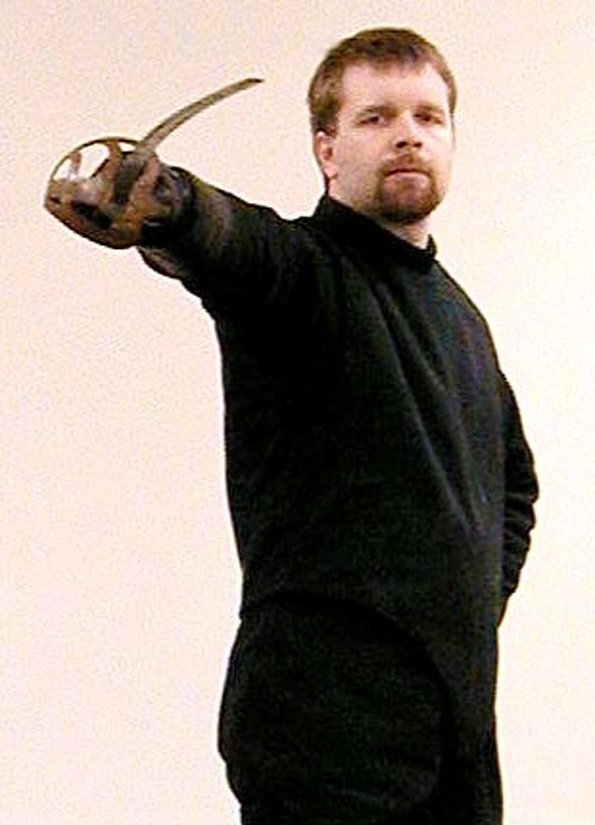 Sonoma State University unveils fencing master program