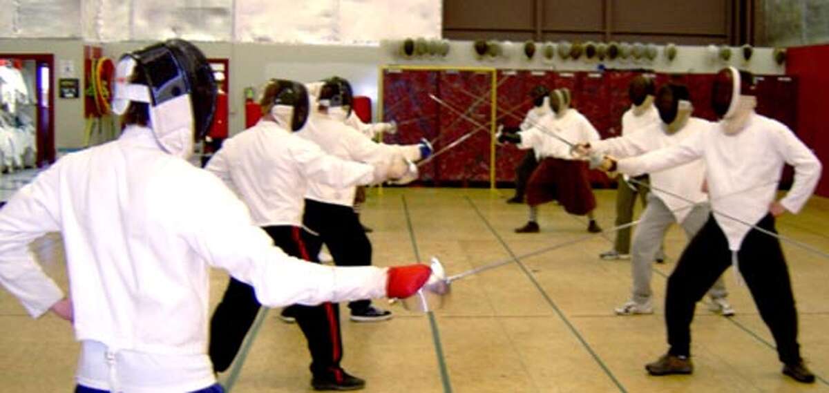 Sonoma State University unveils fencing master program