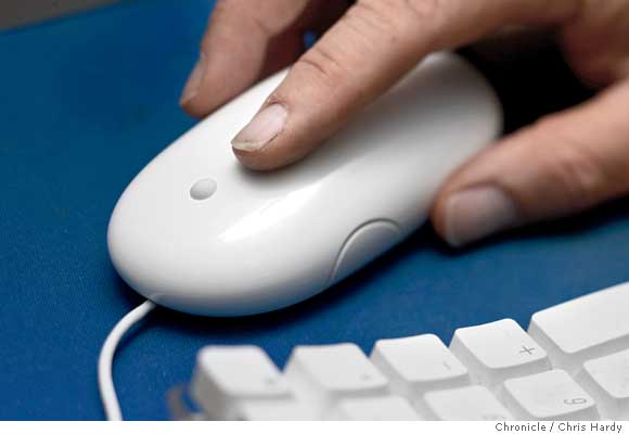how to use apple mouse with a laptop