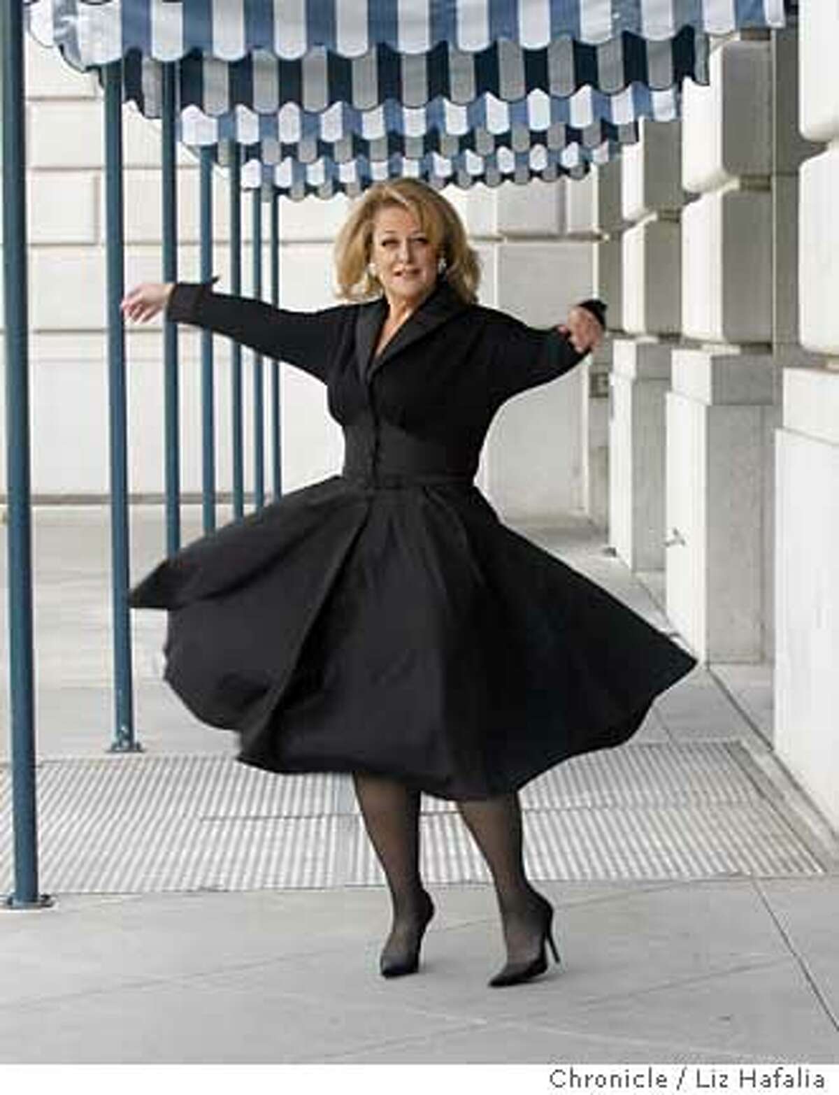 VOIGTO3_054.JPG World renowned opera singer Deborah Voigt outside of the San Francisco Opera House. Photographed by Liz Hafalia Ran on: 09-03-2006 Deborah Voigt, who has gone from a size 32 to a 12 or 14, says, I still think of myself as a large woman. I still have fat girl fears. Ran on: 02-06-2007 Soprano Ren�e Fleming will open the Symphonys 2007-08 season in September.