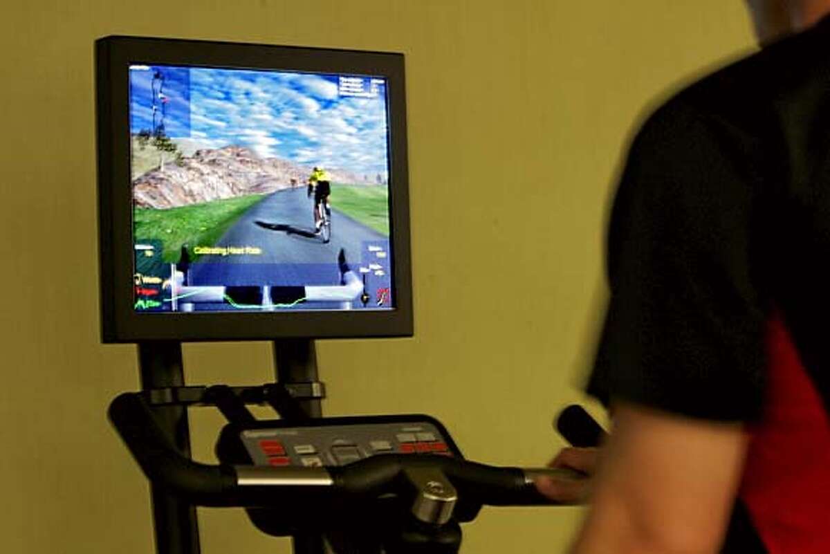 Virtual reality exercise / Sweat's real but scenery isn't in videogame