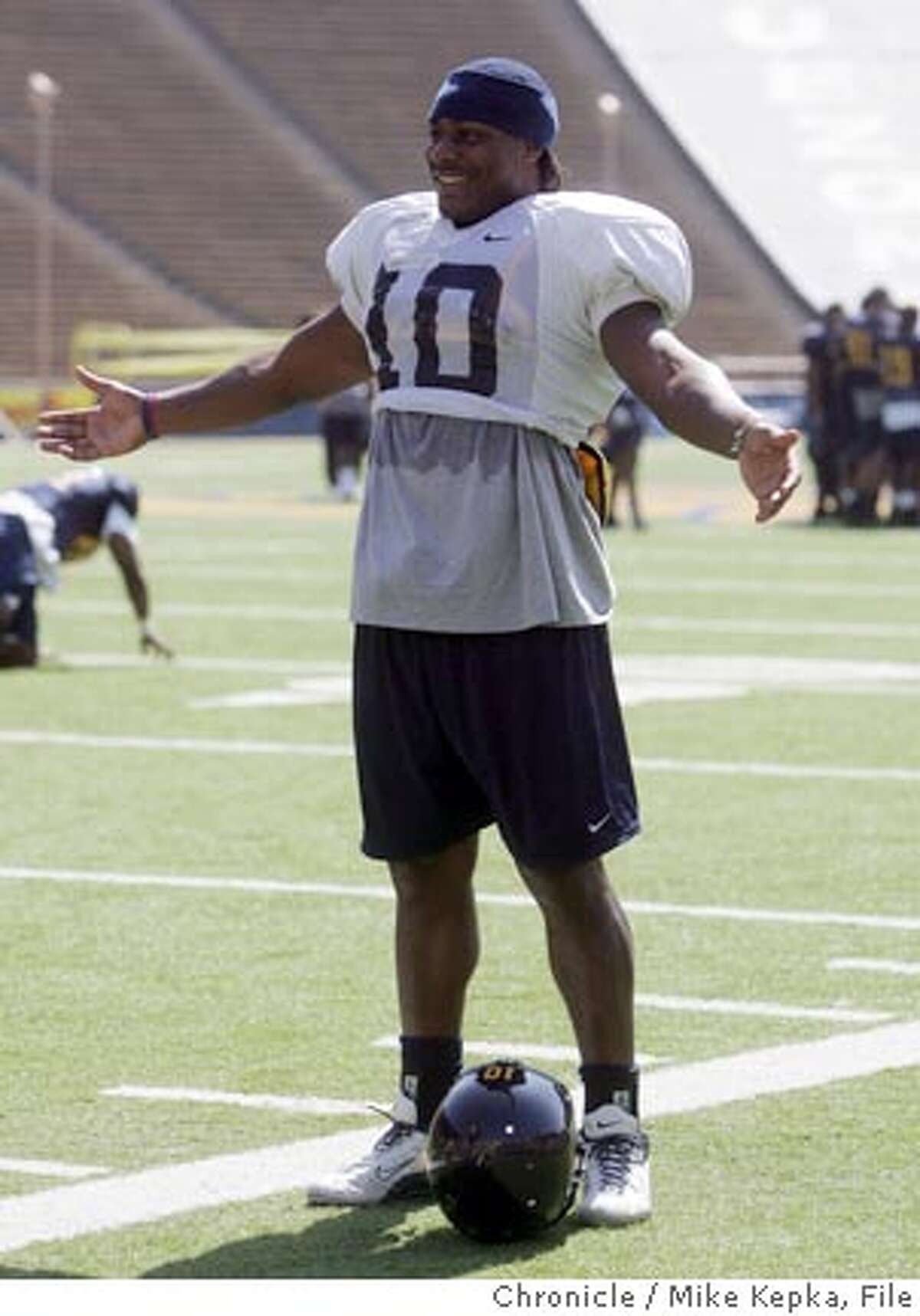 CAL running back Marshawn Lynch after practice at memorial stadium in Berkeley. 8/24/05 Mike Kepka / The Chronicle
