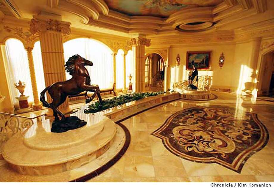 Suite Excess High Rollers Las Vegas Hangouts Can Be Yours