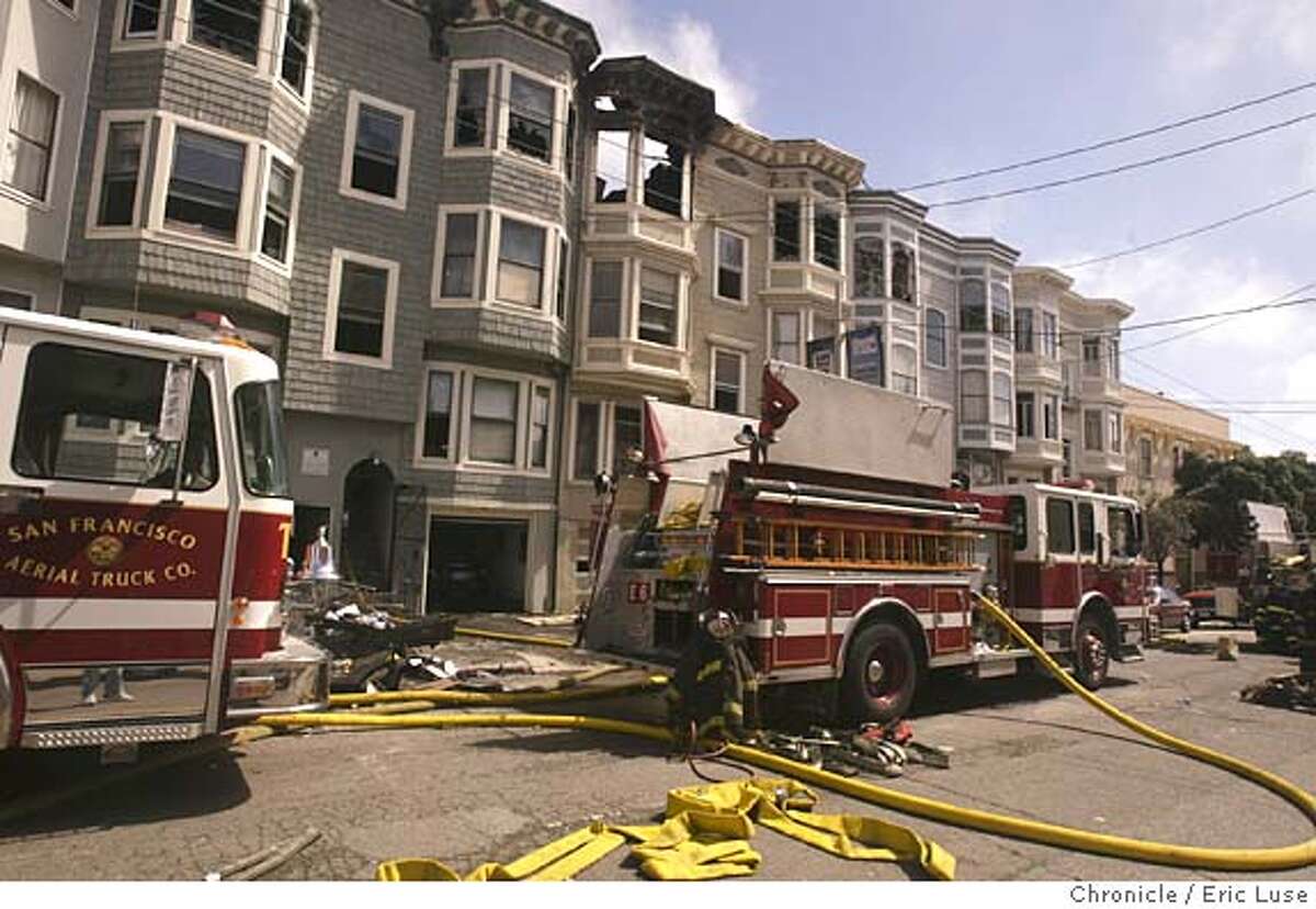 SAN FRANCISCO / 5alarm fire leaves 66 people homeless