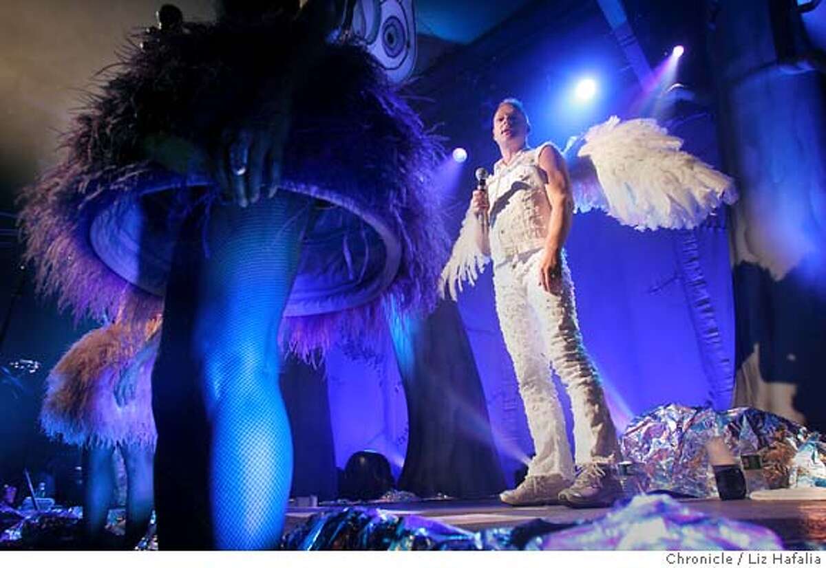 REVIEW / Erasure offers sensory overload in a glittering, strutting show