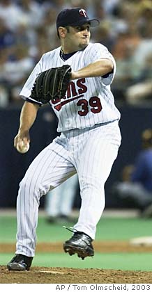 Pitching guru Tom House overhauls Barry Zito