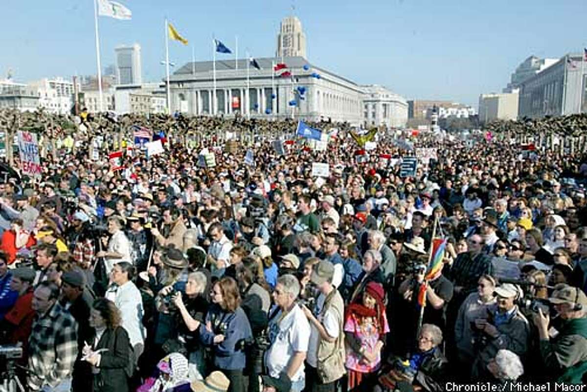 PEACE19K-C-18JAN03-MT-MAC Thousands of people jam into Civic Center Park for the ralley.. Anti-war protest fills the streets of San Francisco. by Michael Macor/The Chronicle