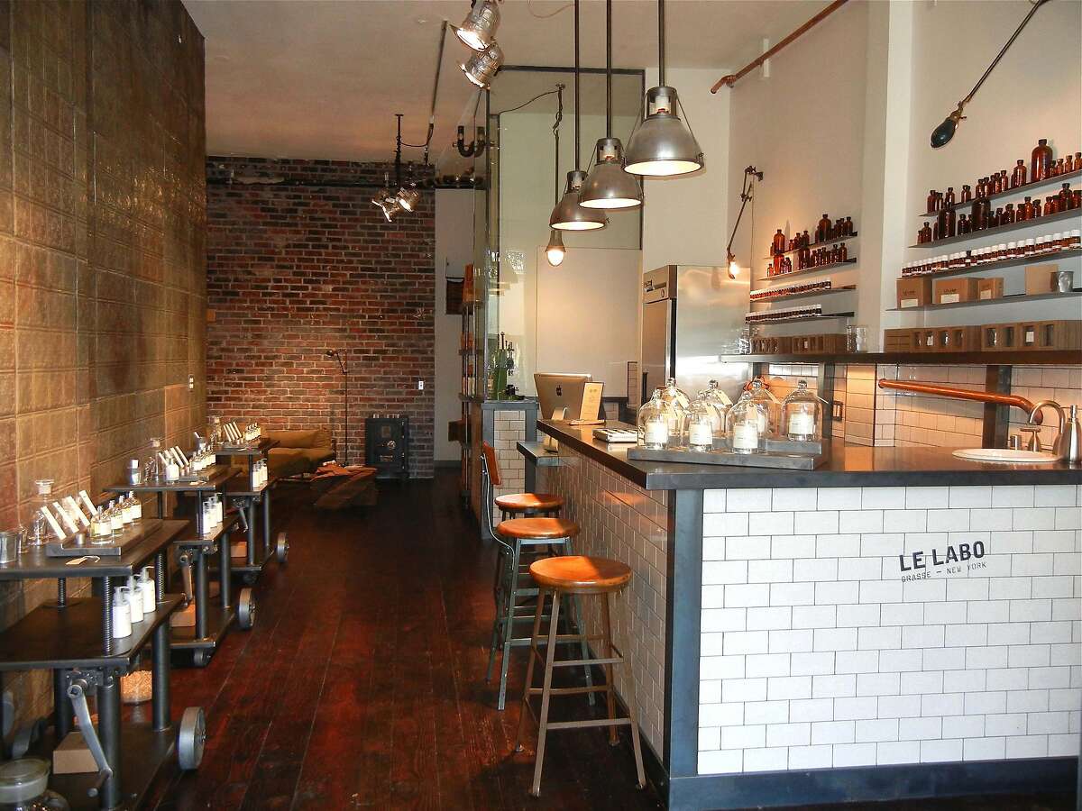 Le Labo, a French parfumerie, recently opened on upper Fillmore Street. Jan 2012. By Catherine Bigelow.