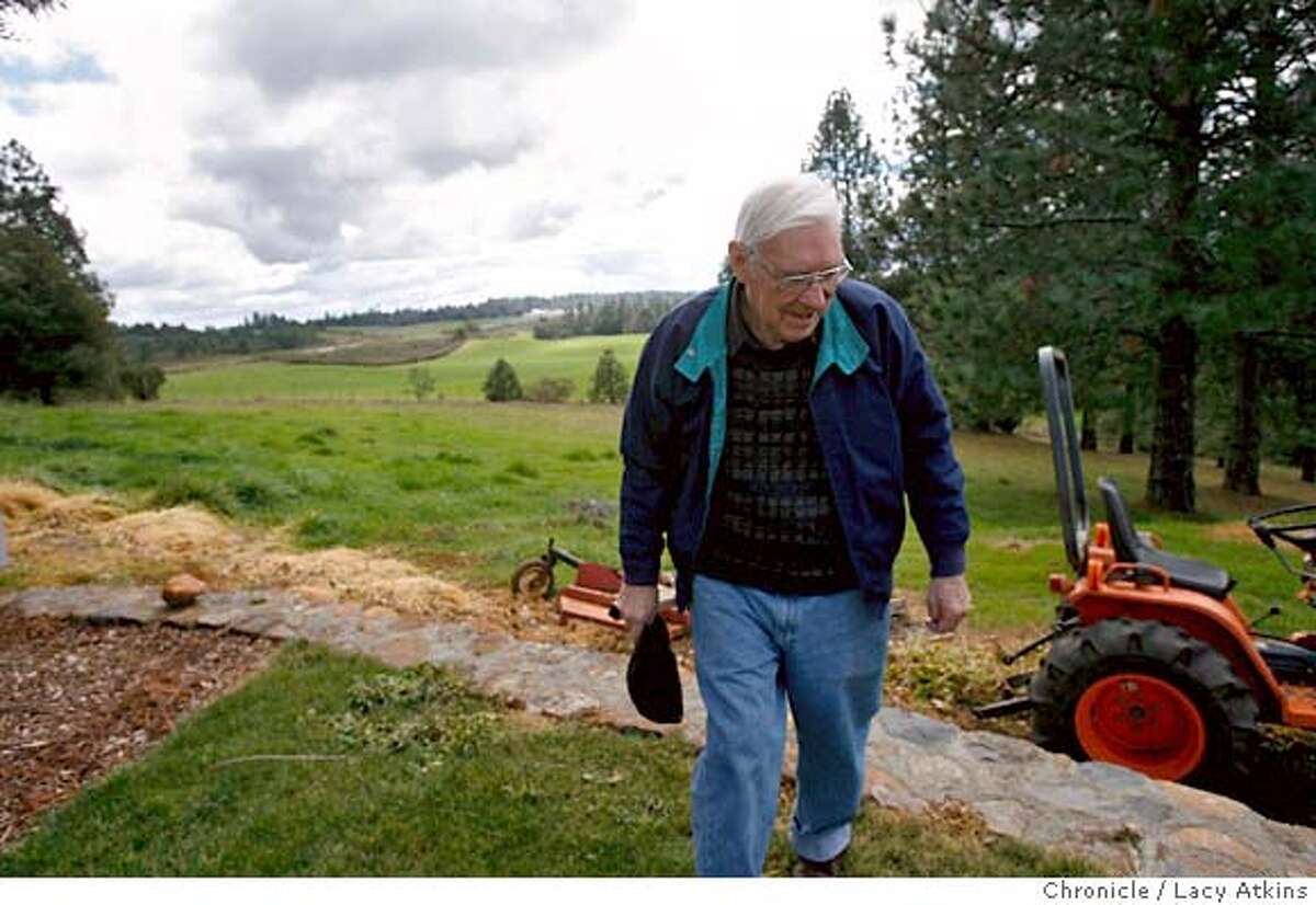 NAPA COUNTY / Adventist college in Angwin faces dilemma over growth