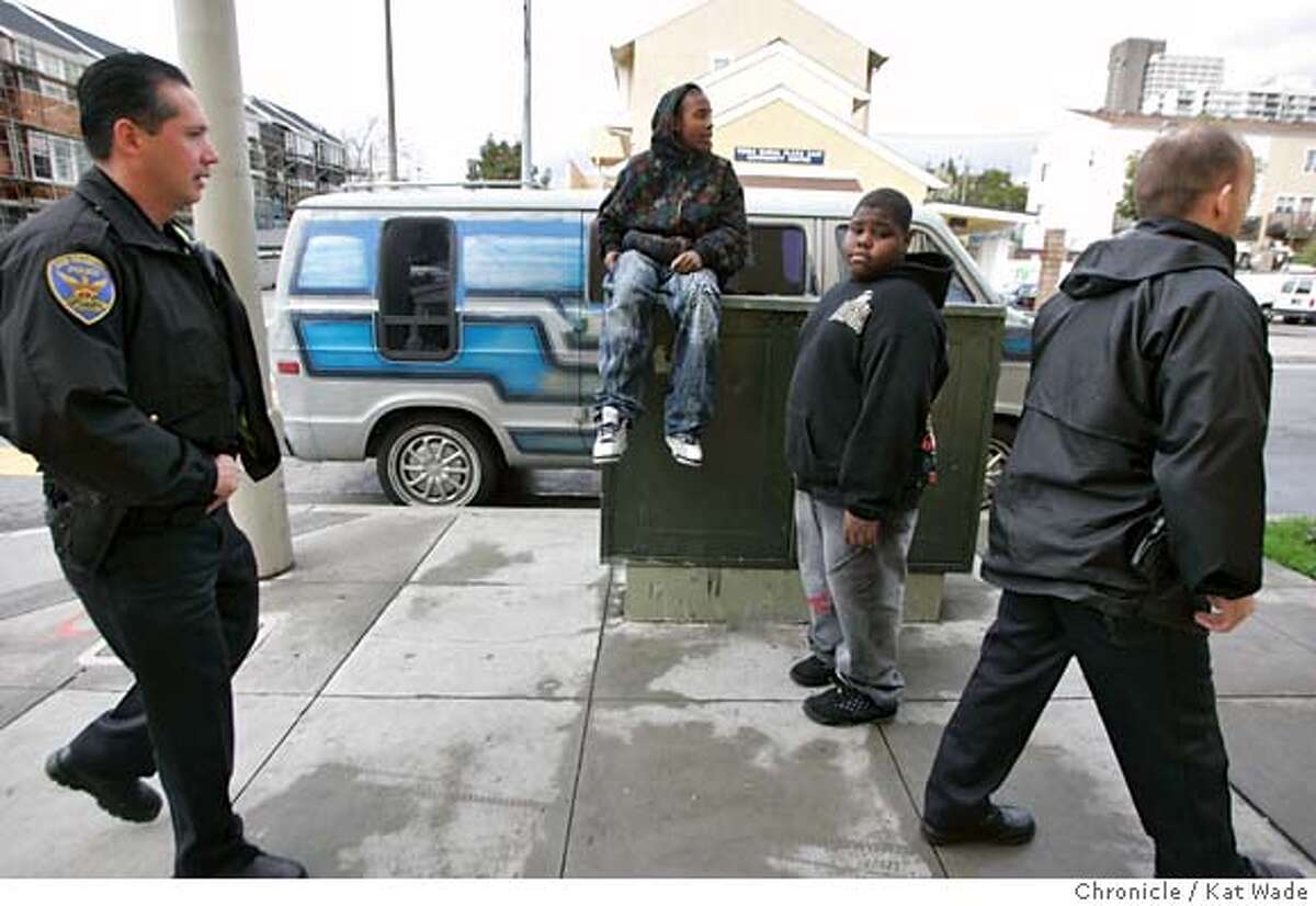 SAN FRANCISCO / Wave of shootings rocks Western Addition residents / 2 slain, 2 injured in 4