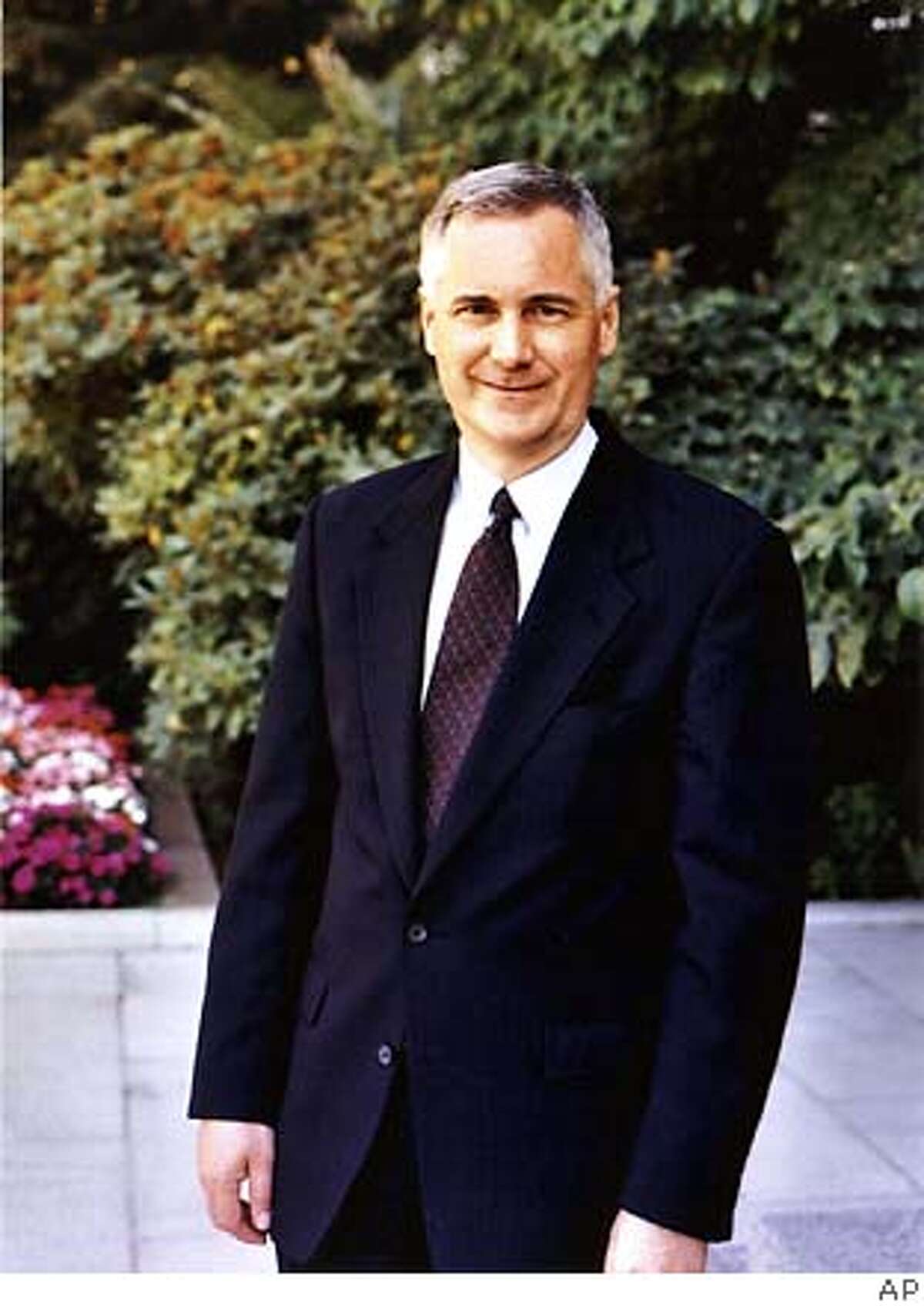 ** ADVANCE FOR USE ANYTIME ** State Sen. Tom McClintock, R-Northridge, seen in undate photo, is running unopposed for the Republican nomination for lieutenant governor in the June primary. McClintock will face the winner of the Democratic primary, either state Sen. Jackie Speier, D-Daly City, state Sen. Liz Figueroa, of Sunol, or Insurance Commissioner John Garamendi. (AP Photo/McClintock for Lieutenant Governor) ** ** Ran on: 05-26-2006 Ran on: 05-28-2006 Ran on: 06-07-2006 Ran on: 10-18-2006 ALSO Ran on: 10-24-2006 Ran on: 10-25-2006 John Garamendi ALSO Ran on: 10-25-2006 ALSO Ran on: 10-29-2006 ALSO Ran on: 11-04-2006 John Garamendi John Garamendi Ran on: 11-08-2006 Democrat John Garamendi (right) chats with Rep. Doris Matsui, D-Sacramento, in Sacramento. Ran on: 11-08-2006 Democrat John Garamendi (right) chats with Rep. Doris Matsui, D-Sacramento, in Sacramento. ADVANCE FOR USE ANYTIME, UNDATED PHOTO PROVIDED BY MCCLINTOCK FOR LIEUTENANT GOVERNOR,