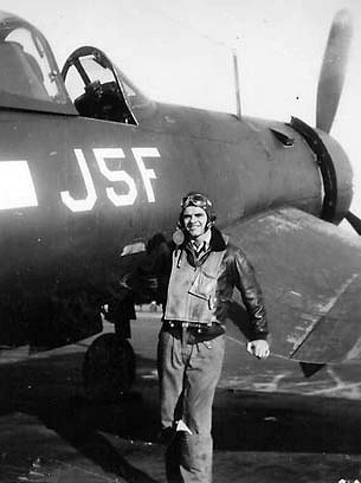 Bob Anderson WWII vet, Portola Valley pioneer