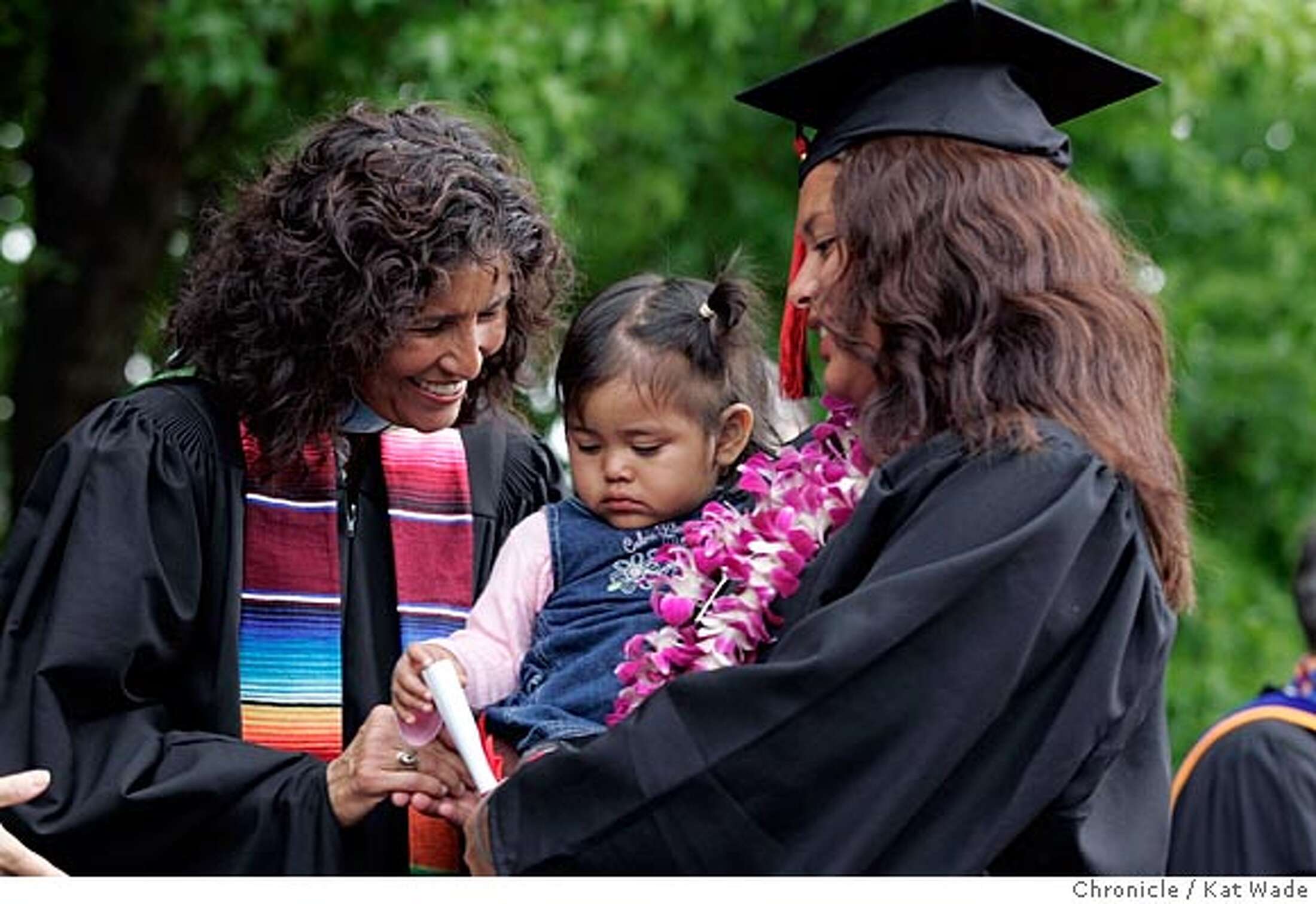 COMMUNITY / Redwood High program helps teenage moms / KTVU news anchor