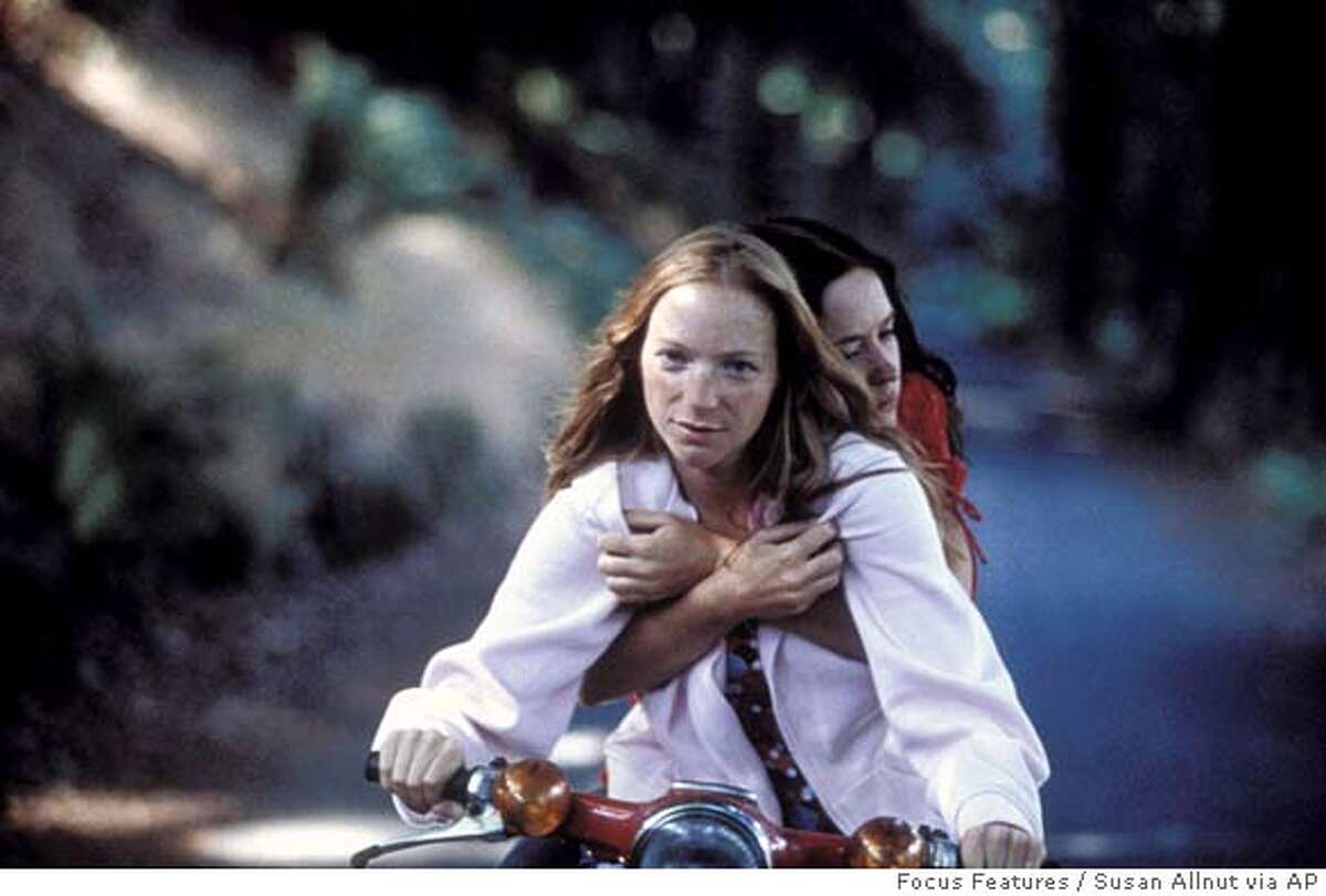 In this photo provided by Focus Features, Natalie Press as Mona (left) and Emily Blunt as Tamsin (right) in "My Summer of Love." (AP Photo/ Focus Features/Susan Allnut) Datebook#Datebook#Chronicle#6/17/2005#ALL#5star##0423018978