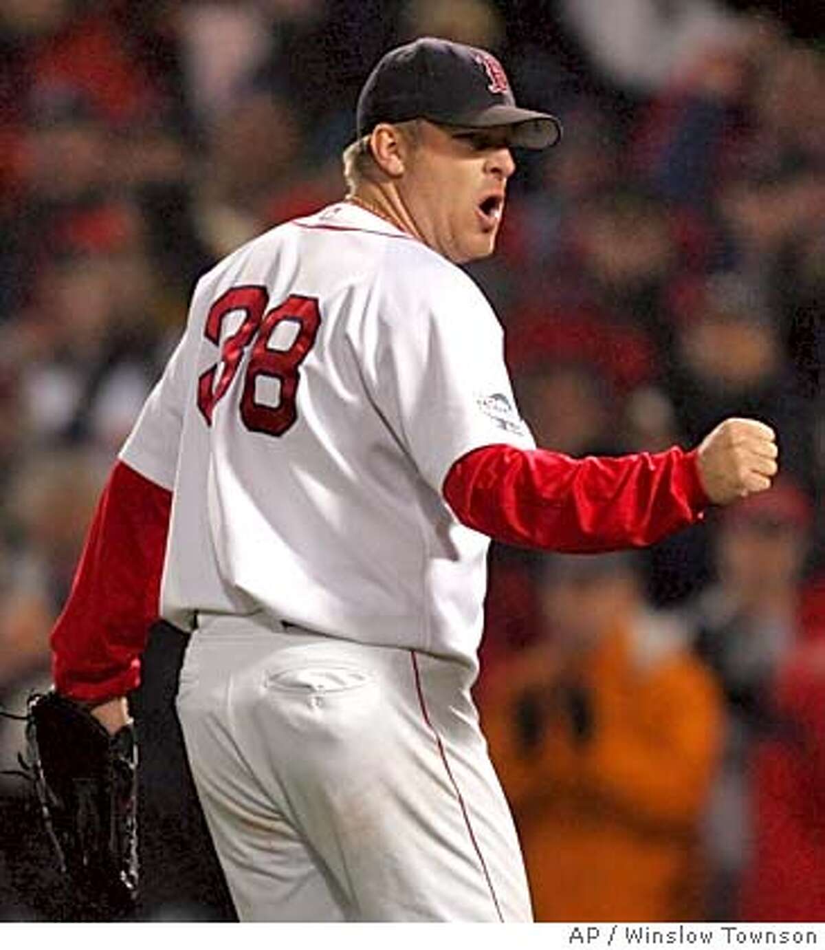 2004 WORLD SERIES / Ain't no mistake: Red Sox up 2-0 / Cards' bats as ...