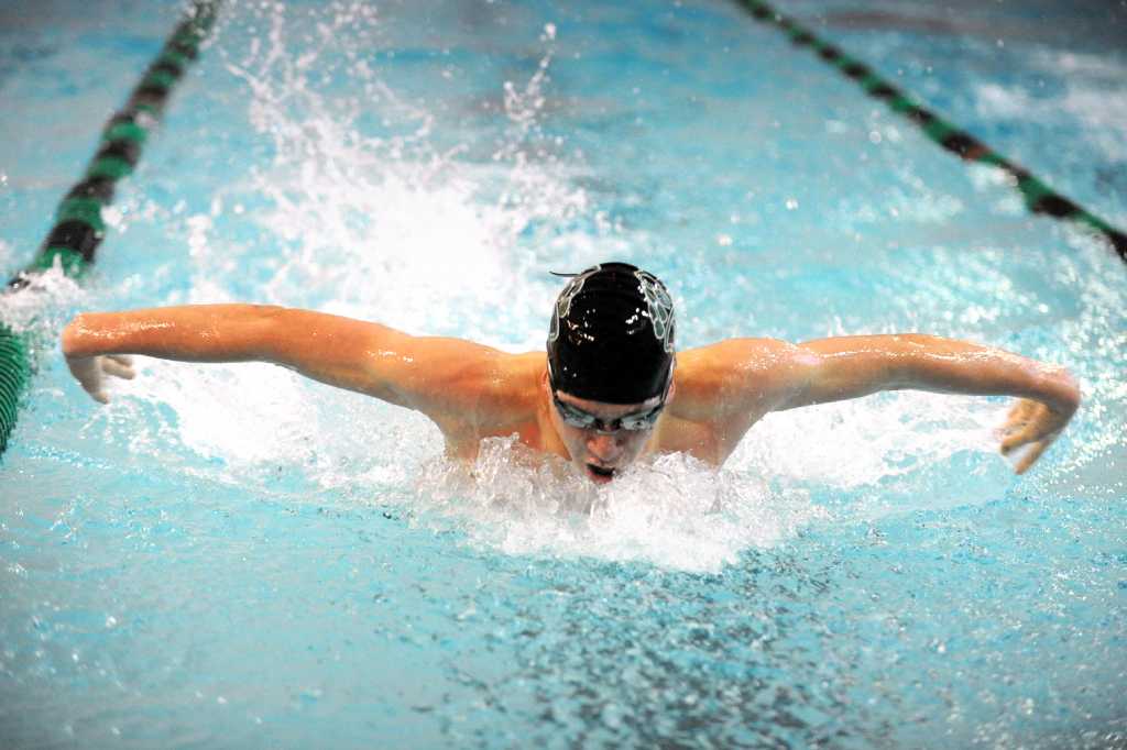 Wreckers splash Norwalk