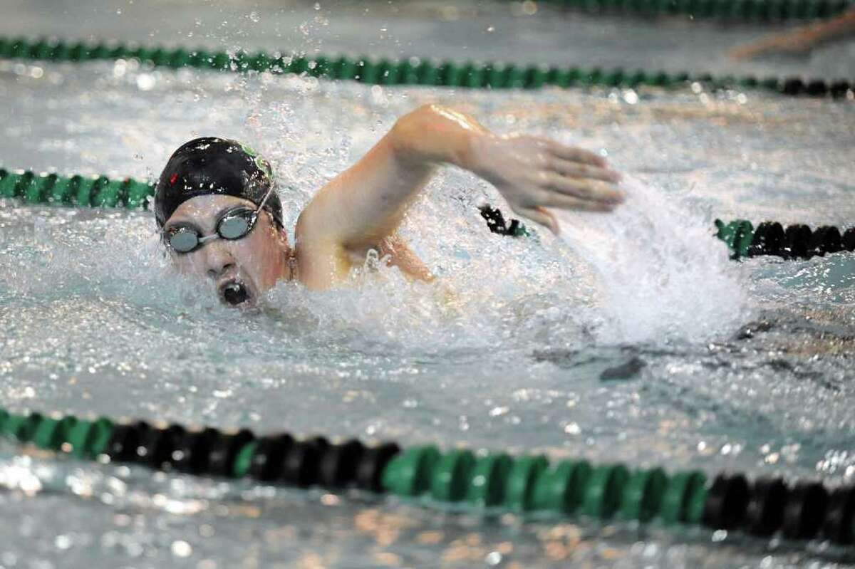 Wreckers splash Norwalk