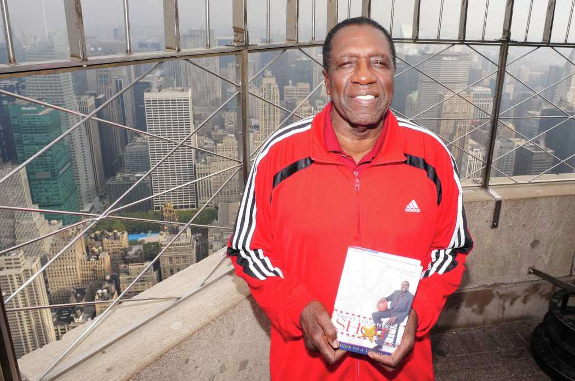 Basketball great Meadowlark Lemon returns to Fairfield for Open Visions