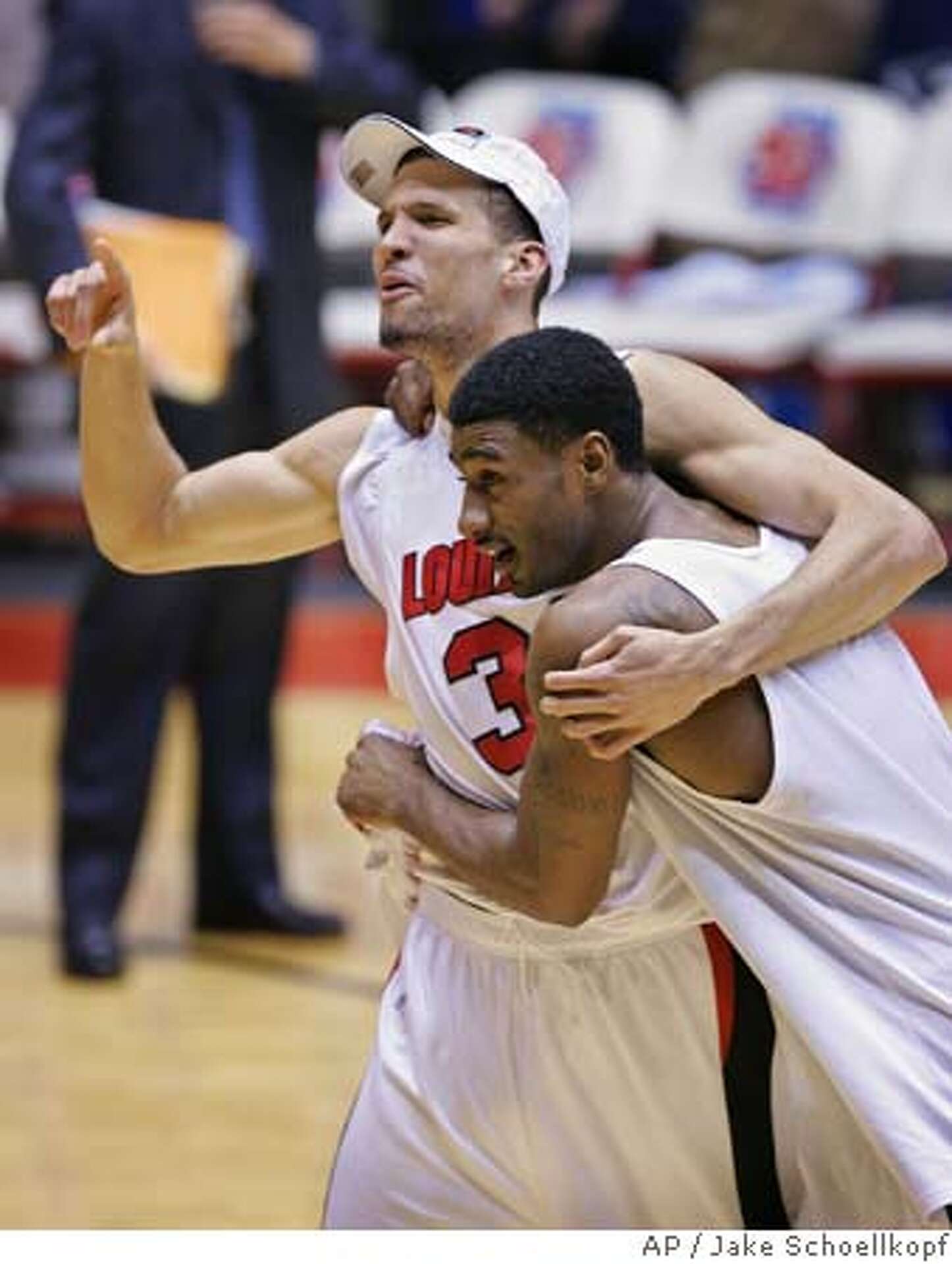 Louisville mirrors '86 team champions