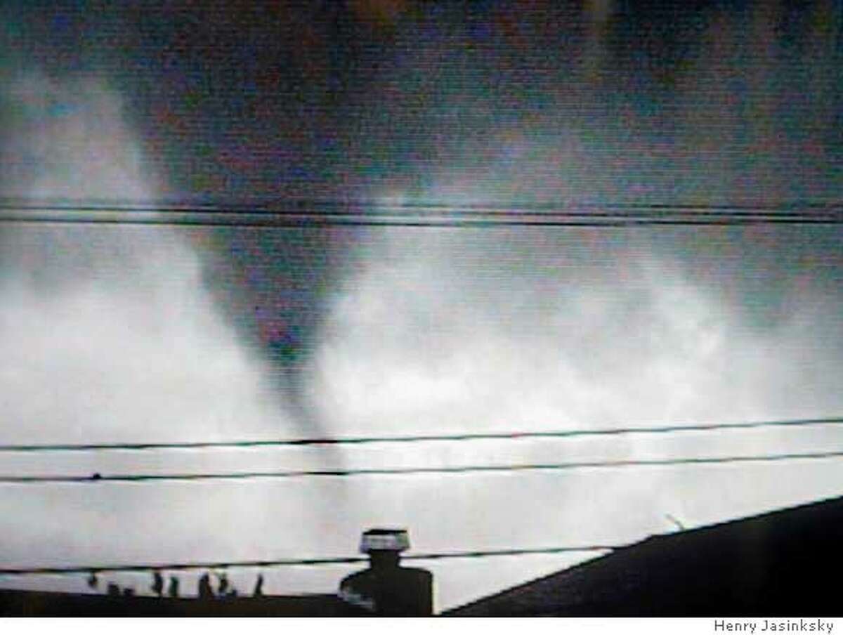 Amateur video of tornado that came through neighborhood in South San Francisco 3/20/05 Chris Hardy / San Francisco Chronicle
