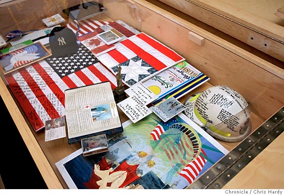 EXHIBITION / Children's 9/11 notes on display / Traveling show shares ...