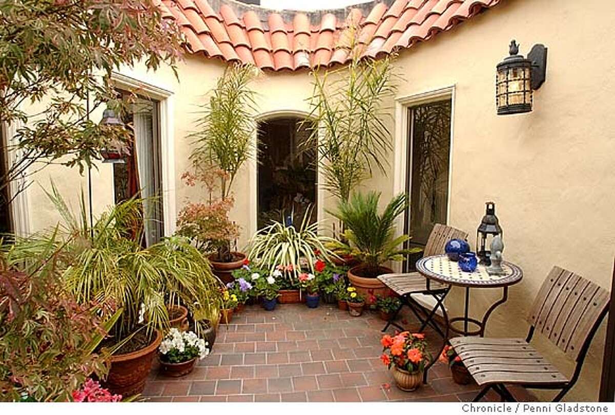 Brightening the Sunset / Oliver Rousseau, a Depressionera builder