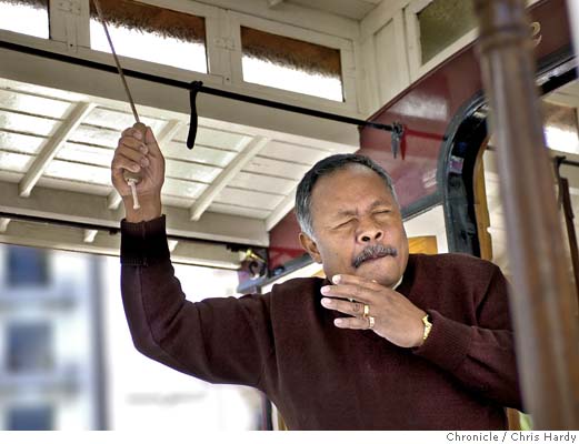 Auto Bell Ringer SAN FRANCISCO / Top cable car bell-ringer credits cognac / He adds ...