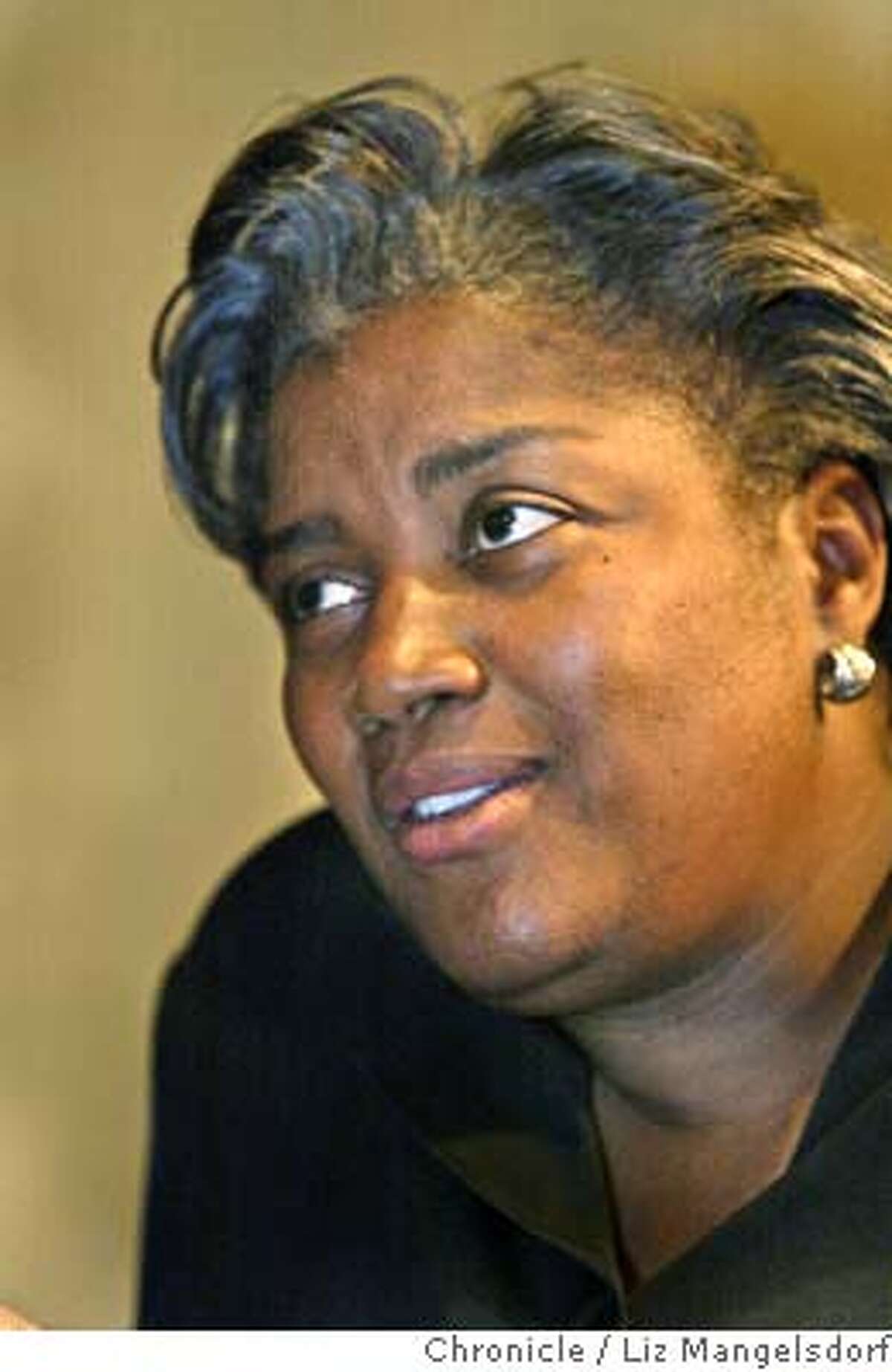 Event on 6/18/04 in San Francisco. Donna Brazile, Al Gore's presidential campaign manager, the first African-American woman to head a mainstream national presidential campaign. Photos taken during an interview at the Hotel Monaco. Liz Mangelsdorf / The Chronicle