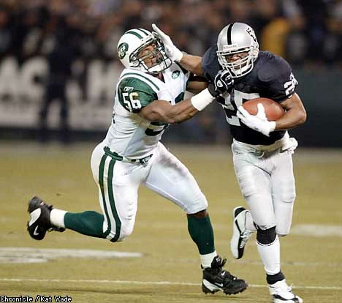 Raiders keep rolling / Oakland cools Jets to regain a ...