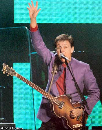 Paul McCartney Gave Fans a Nostalgic Magical Mystery Tour in Arlington Show