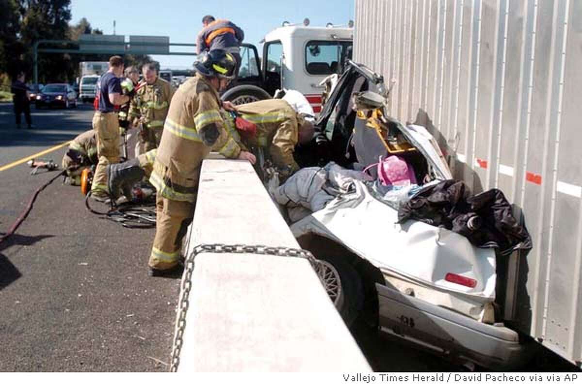 VALLEJO / Girl, 11, killed in collision big rig drags car on I80