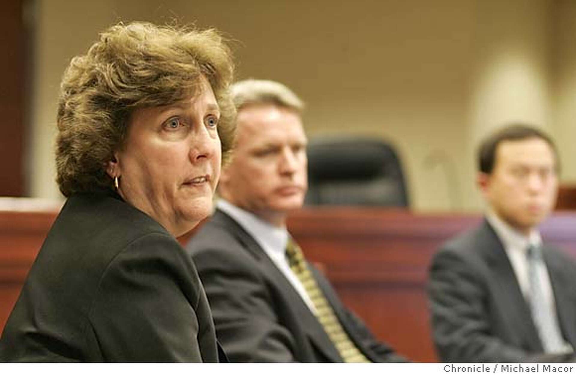 Auditors slam Vallejo schools for doctoring budget, duping board /  Prosecutors are considering criminal charges