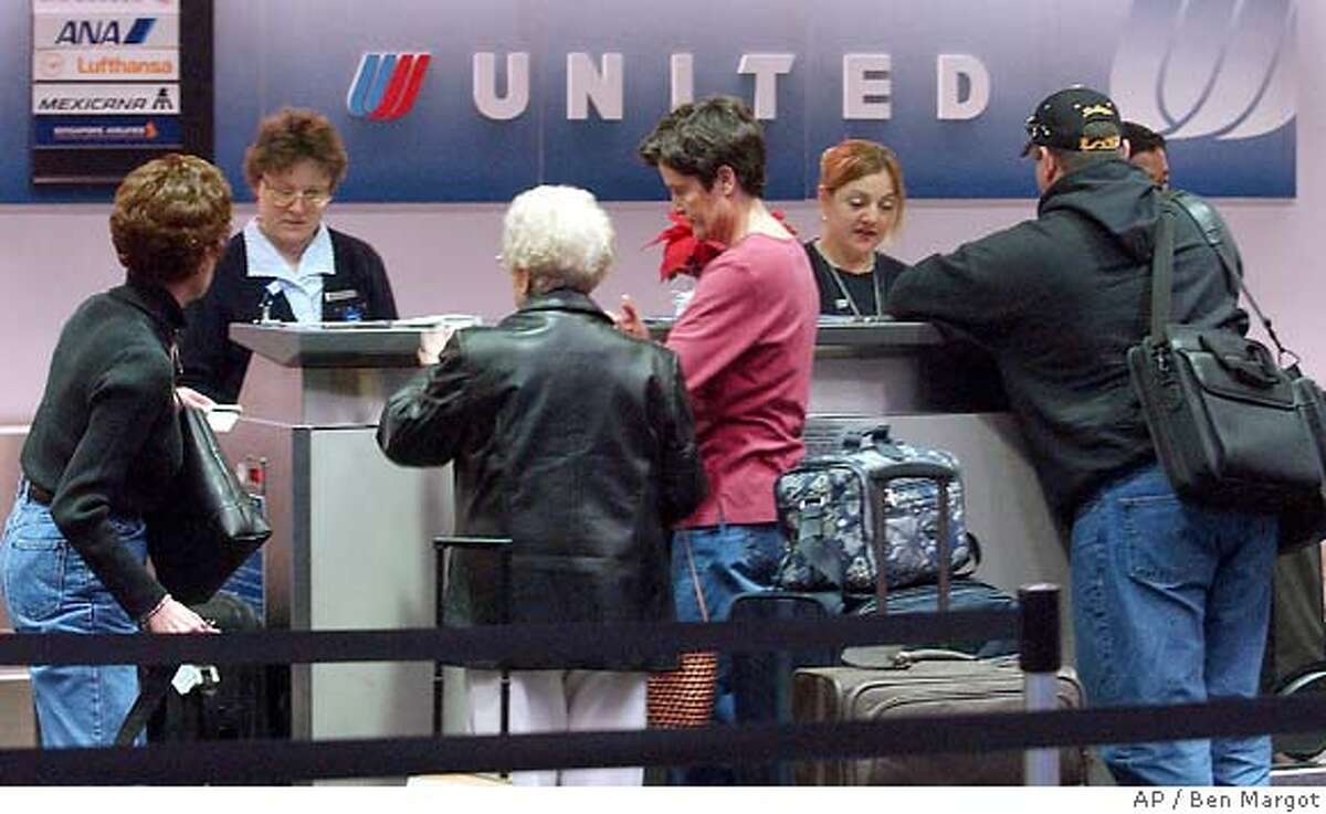 united-will-rebalance-its-schedules-bankrupt-airline-to-add-overseas