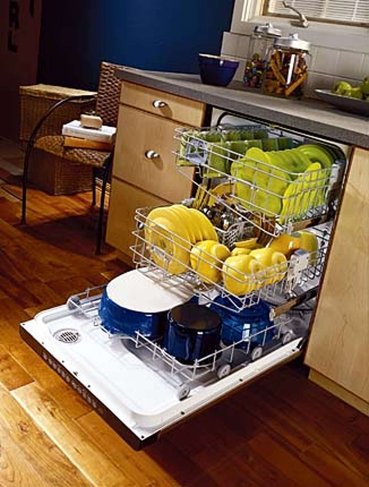 APPLIANCE SCIENCE / Dishwashers / The real dish about washing up