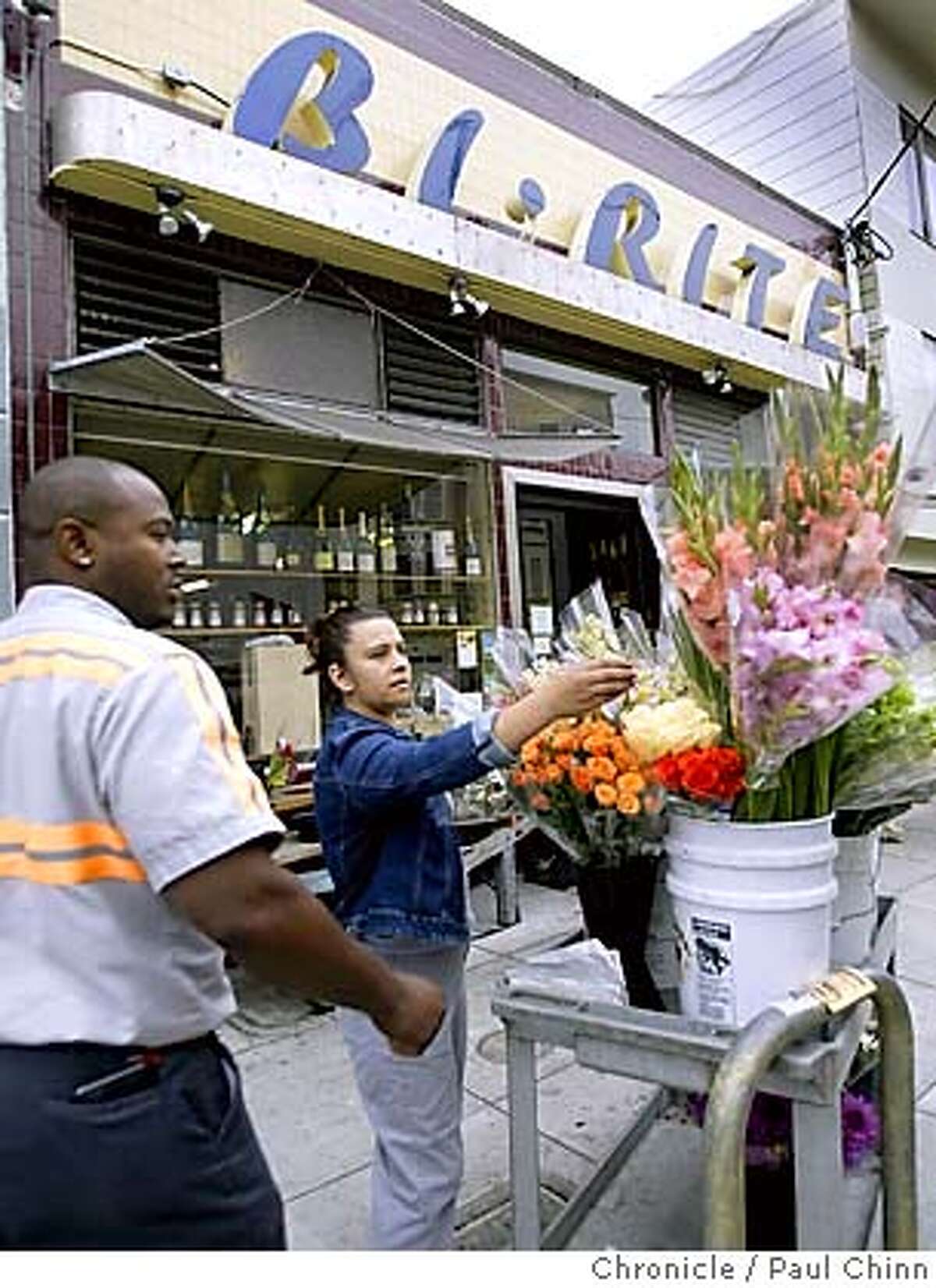 SAN FRANCISCO / Glen Park market site finally breaks ground / 10