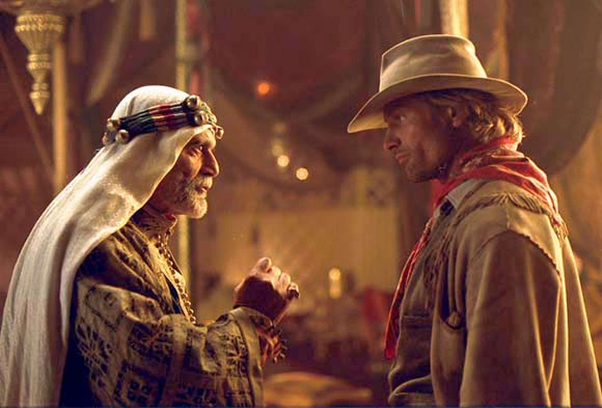 Horseman finds himself in desert / 'Hidalgo' burnishes old themes to create  intriguing new hero