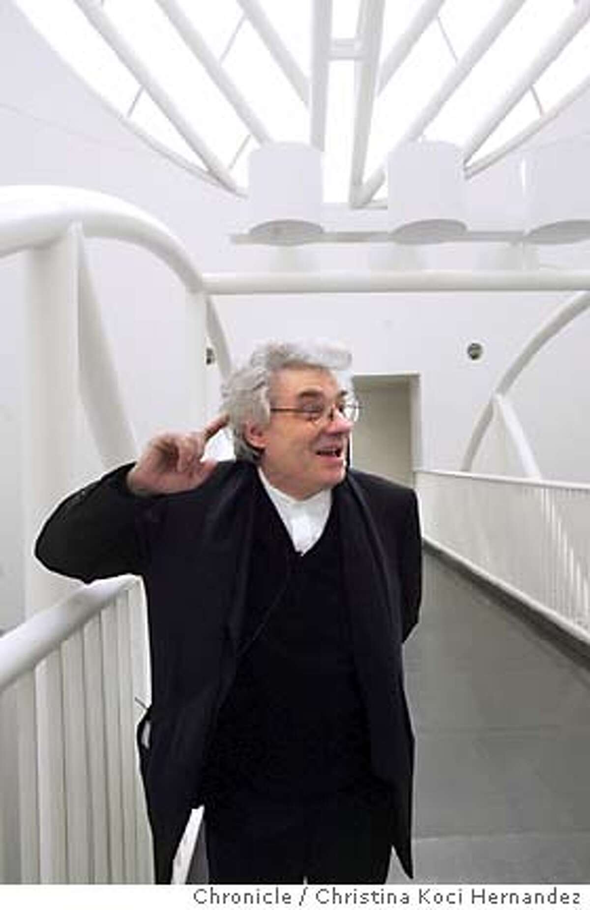 Botta on bridge.Story is interview with Mario Botta, architect for SFMoMa. We need portraits of him inside the atrium and outside the building. .CHRISTINA KOCI HERNANDEZ/CHRONICLE