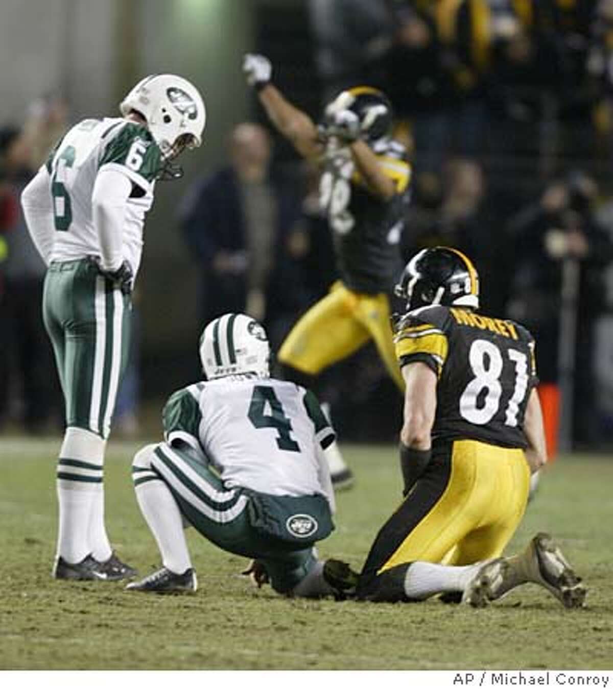 Atlanta and Pittsburgh thank wildcards for coming / Brien misses help  Steelers survive