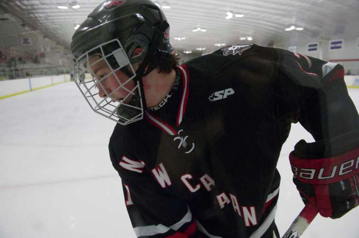 New Canaan hockey blanks Notre Dame of Fairfield