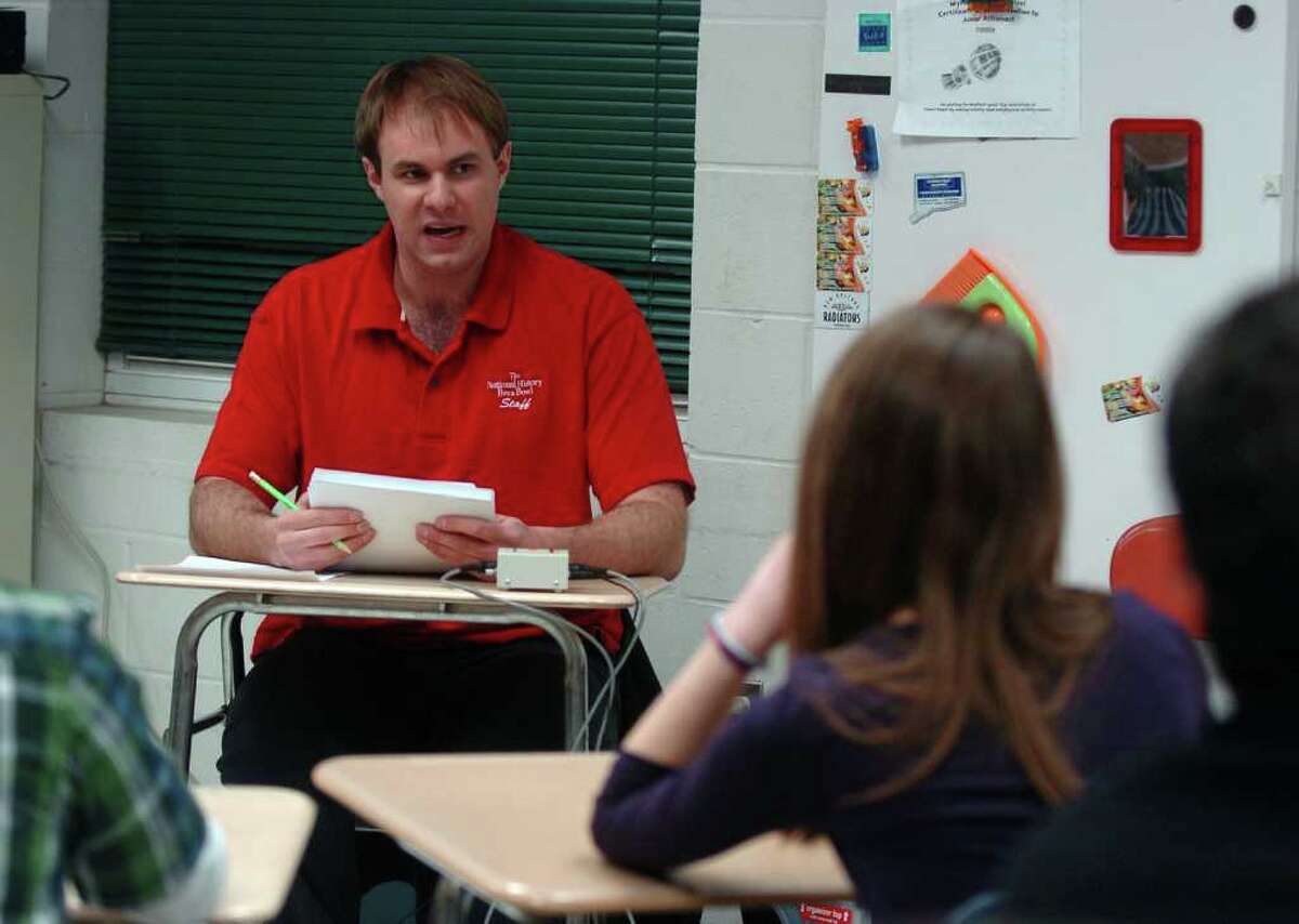 Danbury teen wins regional history bee