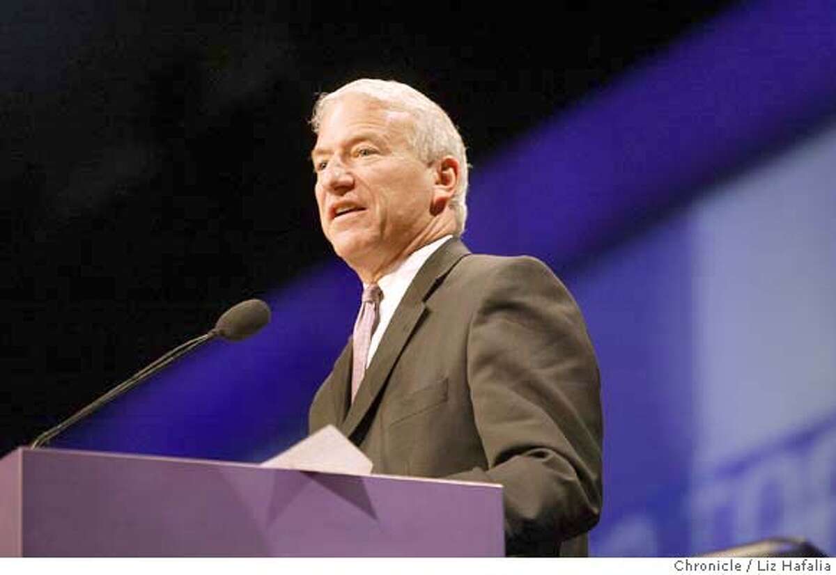 Several thousand members of the Service Employees International Union attended their quadrennial convention at Moscone West, where SEIU president Andrew Stern rose several key issues for discussion. Shot on 6/21/04 in San Francisco. LIZ HAFALIA / The Chronicle