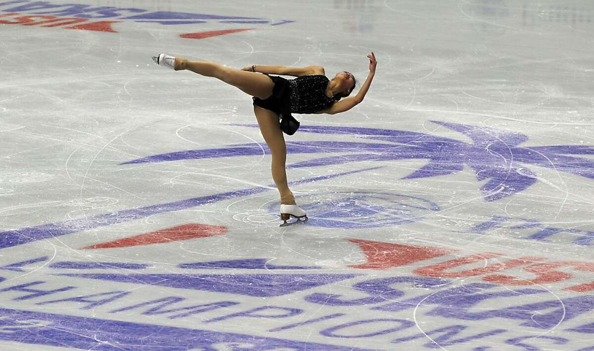 Agnes Zawadzki dominant in short program