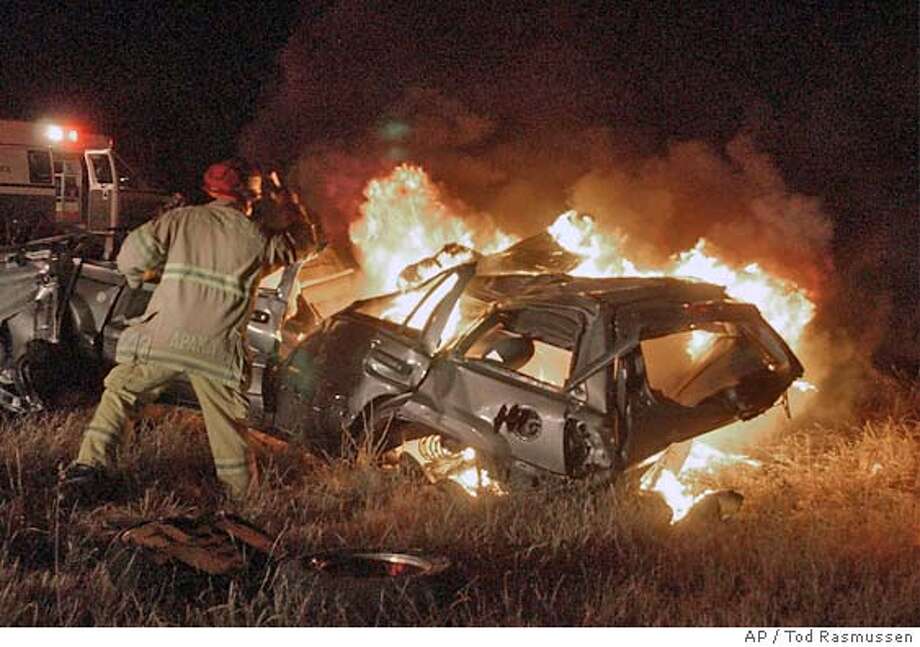 VACAVILLE / Fiery crash on I80 claims 4 lives CHP probing cause