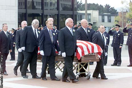 Mourners remember Cahill / Funeral of S.F.'s top cop in '60s draws hundreds